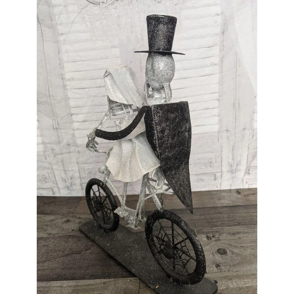 Metal‎ sparkle skeleton bike couple wedding Hallowe